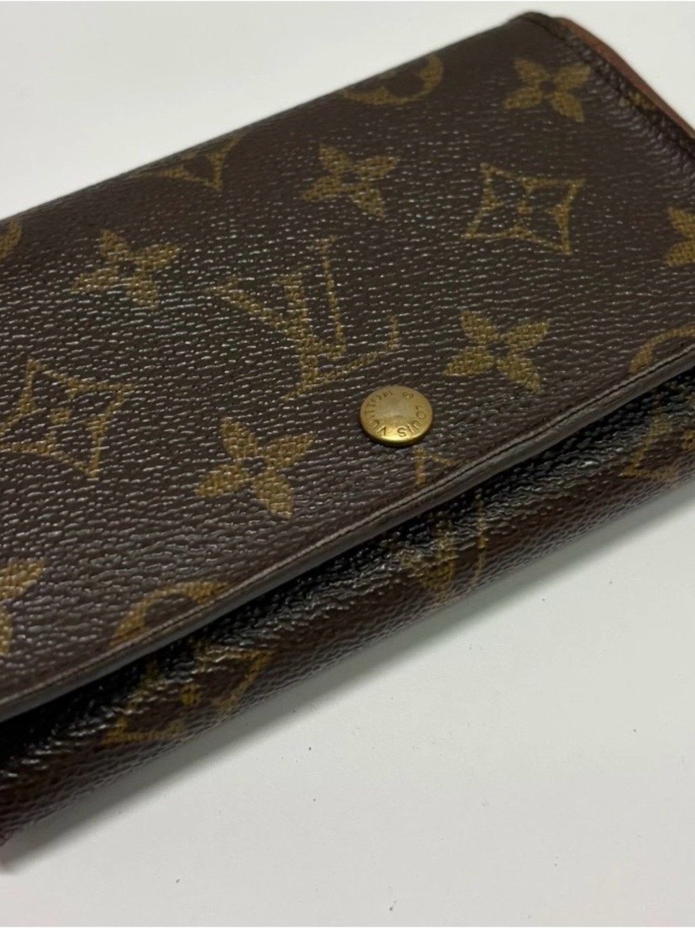 Louis Vuitton Monogram Canvas Brown & Gold Snap Wallet - Picture 9 of 9